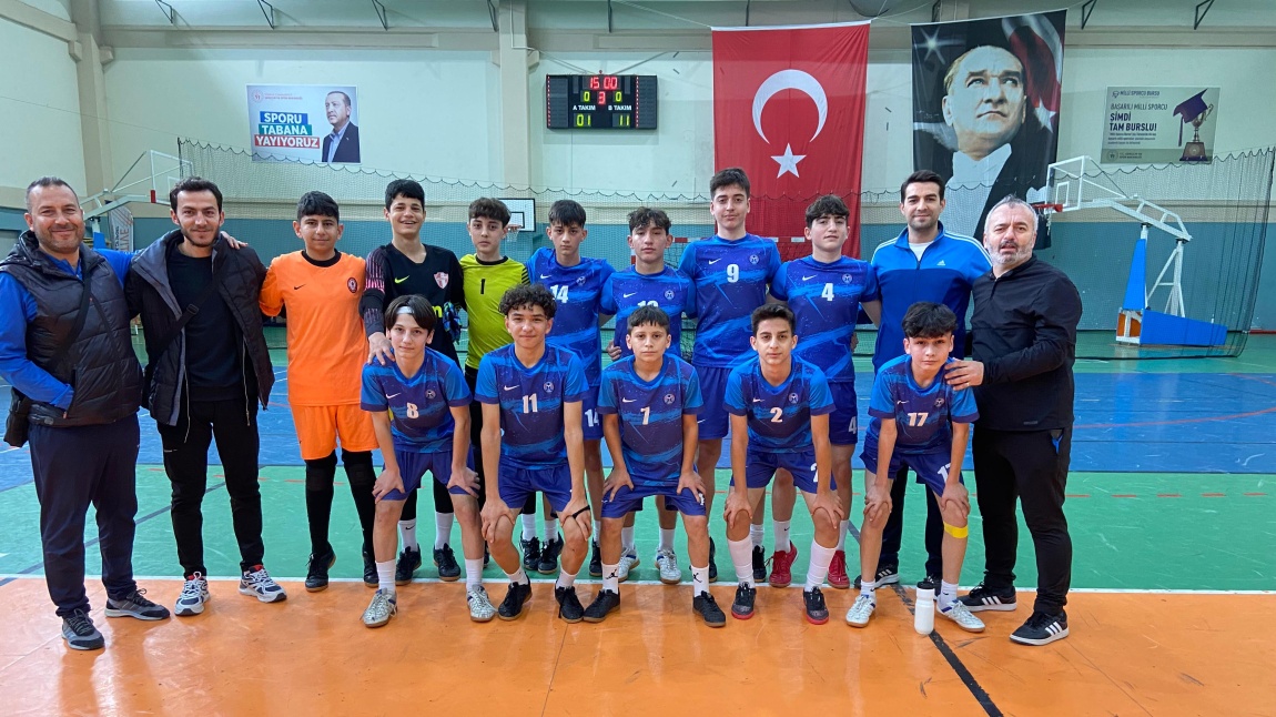 Futsal Takımımız Grup Birincisi